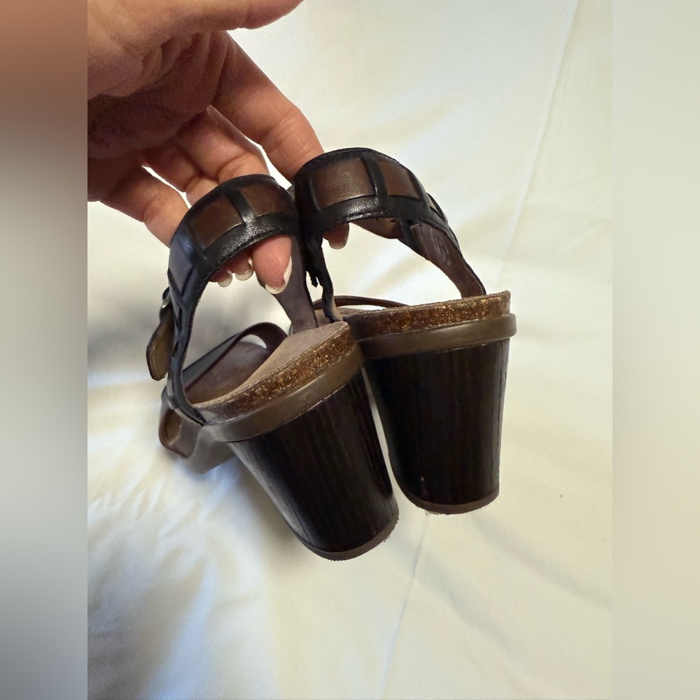 DANSKO | SZ 41 (US 11) | Black Leather Debby SLINGBACK Heel Sandals - Picture 3 of 12